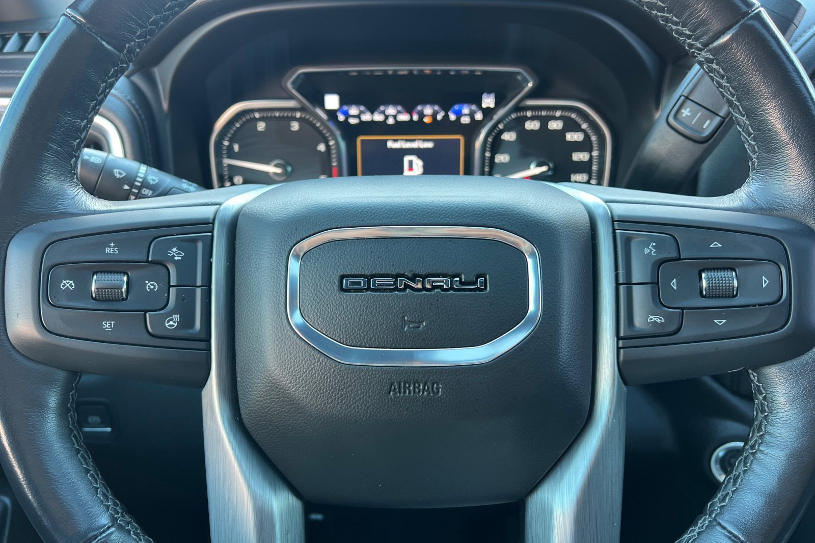 Used 2020 GMC Sierra 3500 Denali w/ Denali Ultimate Package image 32