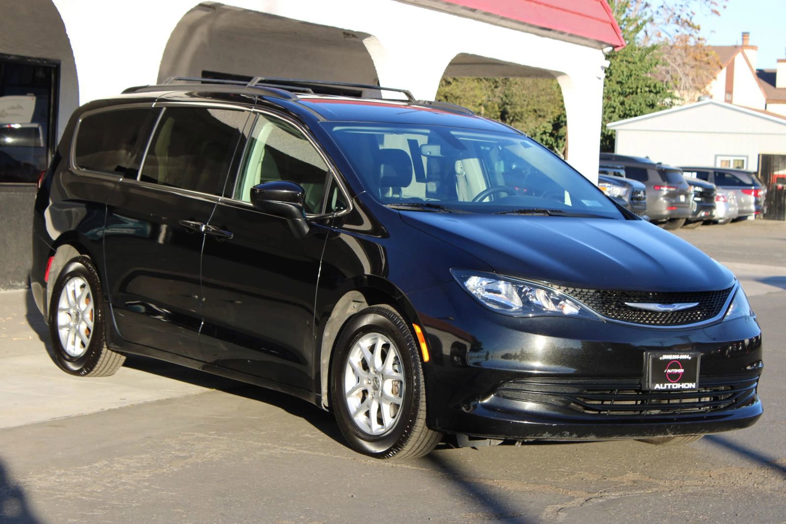 Used 2020 Chrysler Voyager Lxi