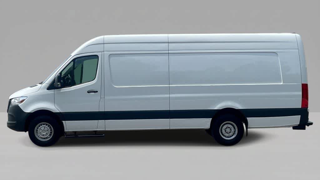 Certified 2024 Mercedes-Benz Sprinter 3500 image 4