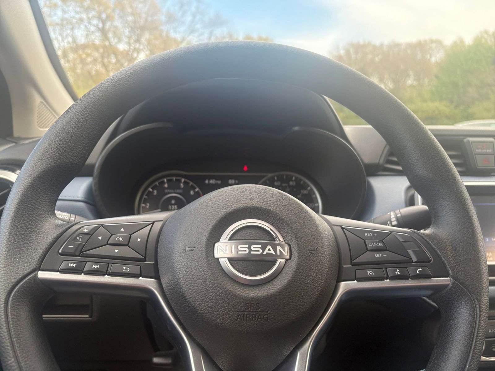 Used 2025 Nissan Versa SV FWD image 23