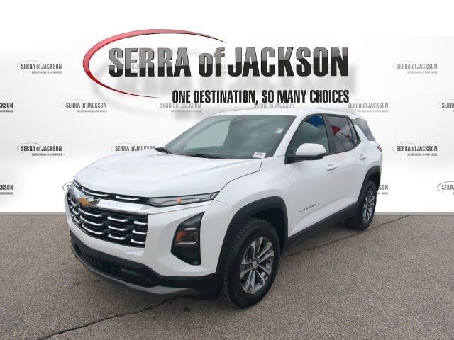 Used 2026 Chevrolet Equinox LT w/ Convenience Package II image 5