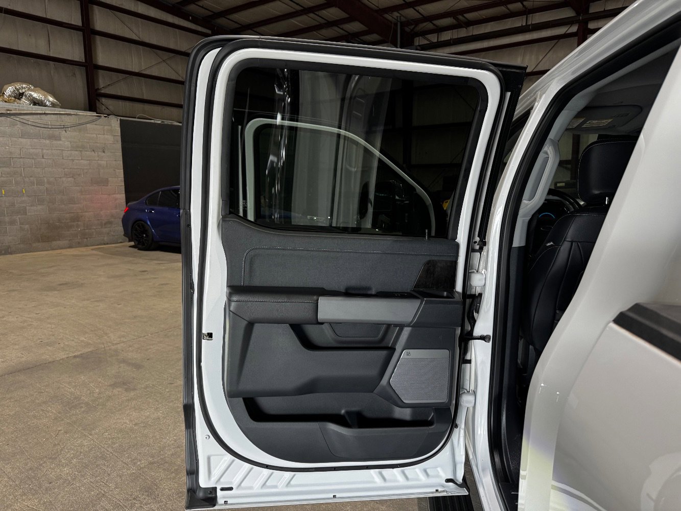 Used 2021 Ford F150 Lariat w/ Equipment Group 502A High image 16