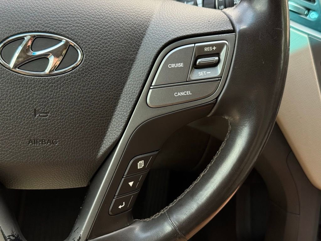 Used 2017 Hyundai Santa Fe Sport FWD image 35