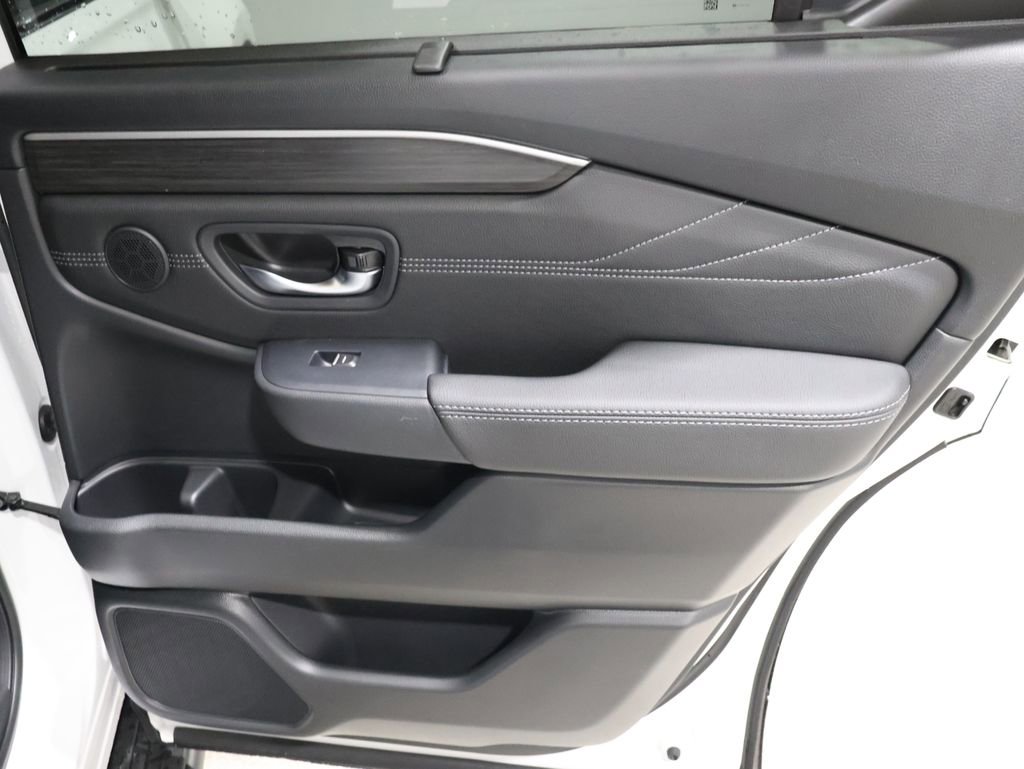 New 2026 Honda Pilot Touring image 18