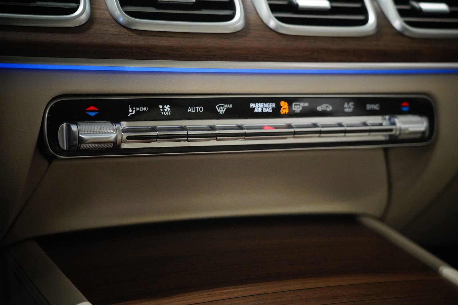 New 2026 Mercedes-Benz GLS 450 4MATIC image 29