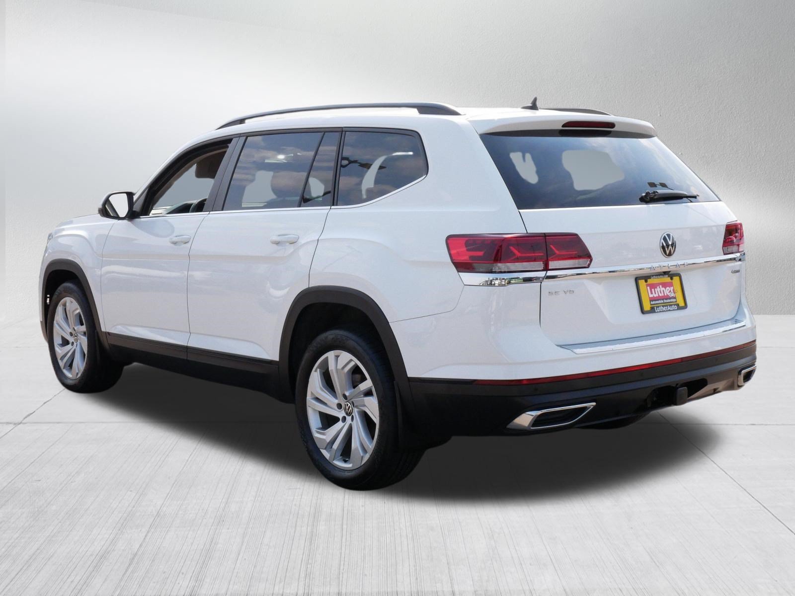 Used 2023 Volkswagen Atlas SE w/ Panoramic Sunroof Package AWD/4WD image 5