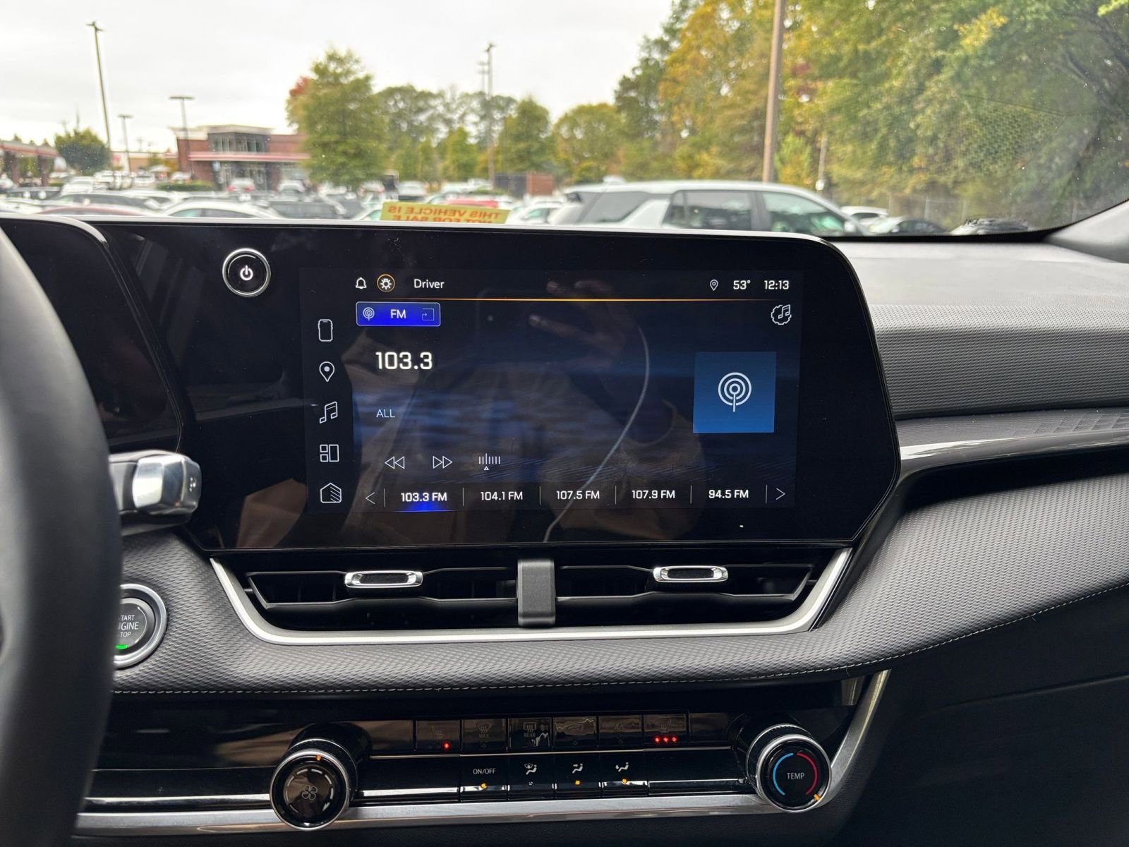 Used 2025 Chevrolet Equinox LT image 21