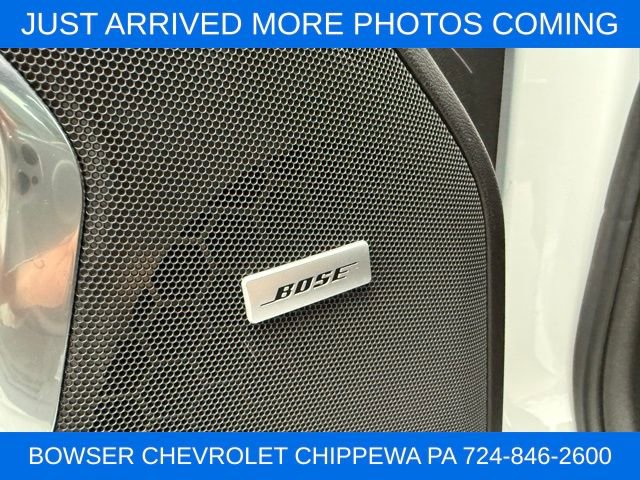 Certified 2023 GMC Yukon SLT w/ SLT Luxury Package image 5