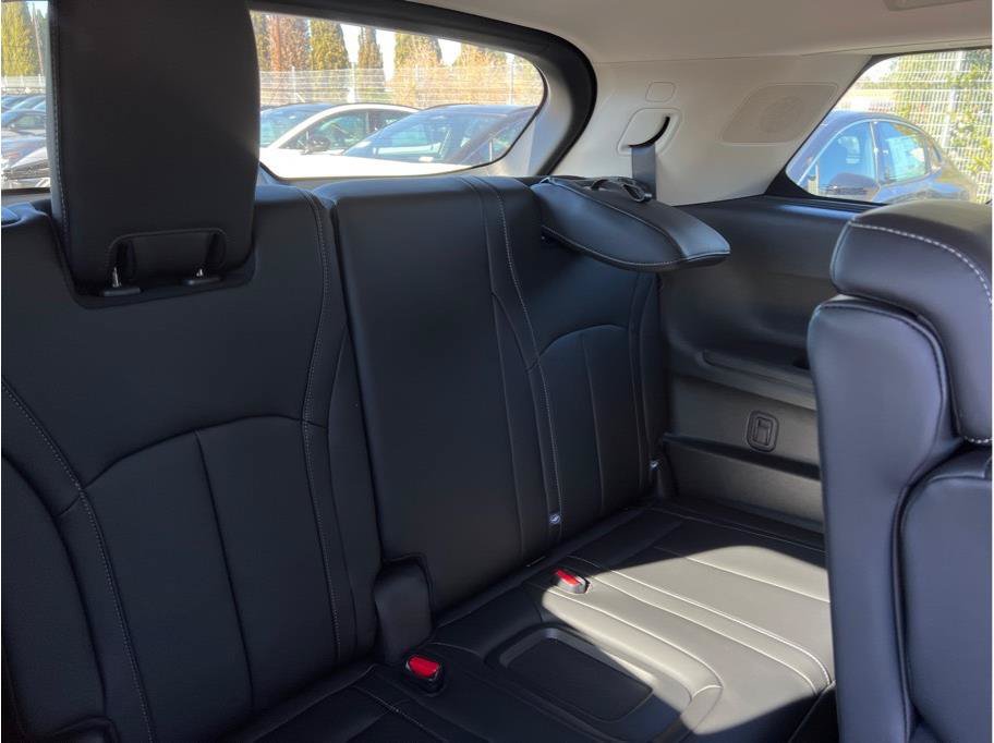 Used 2026 INFINITI QX60 Luxe AWD/4WD image 11