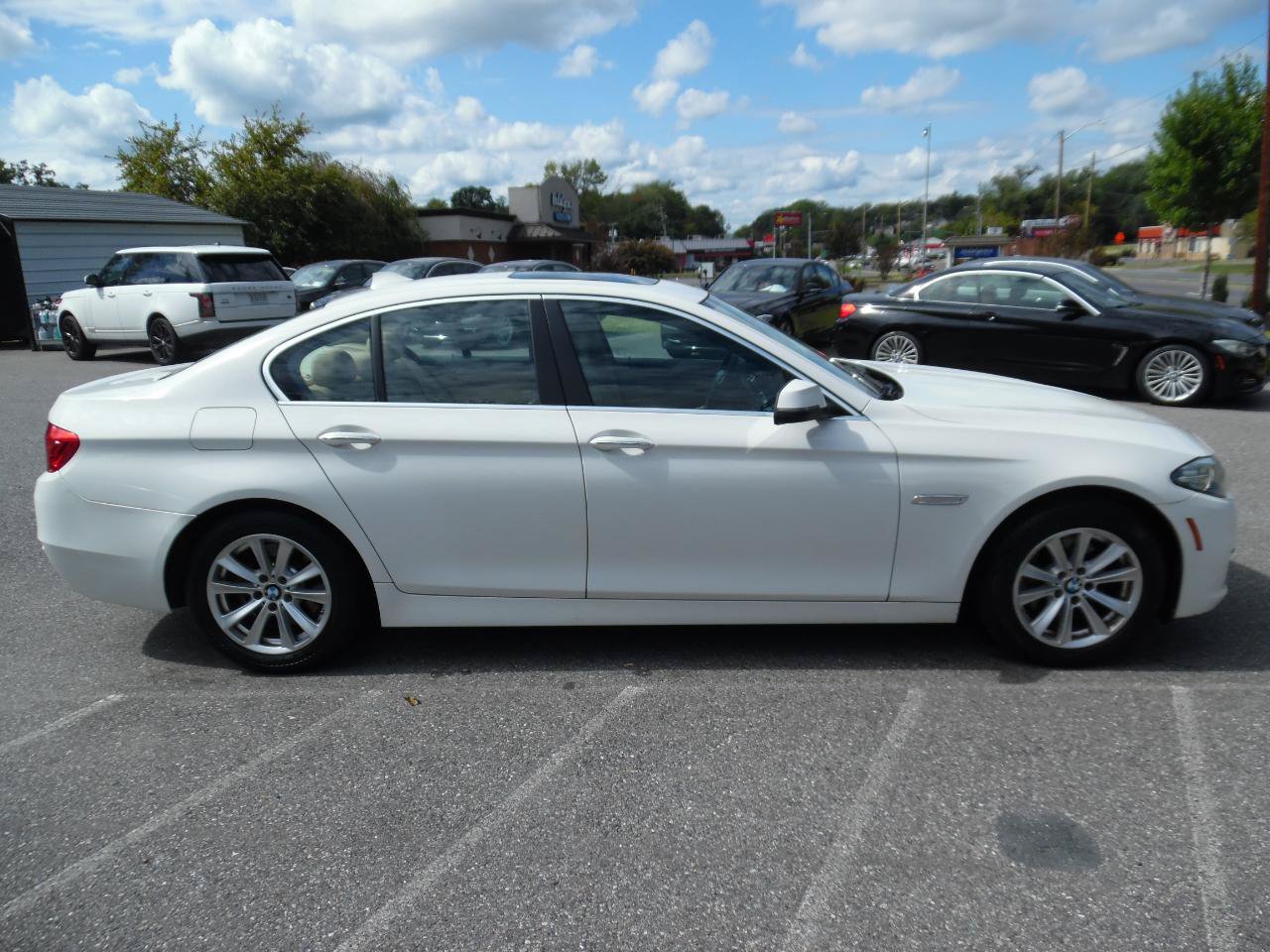 Used 2014 BMW 528i Sedan RWD image 7