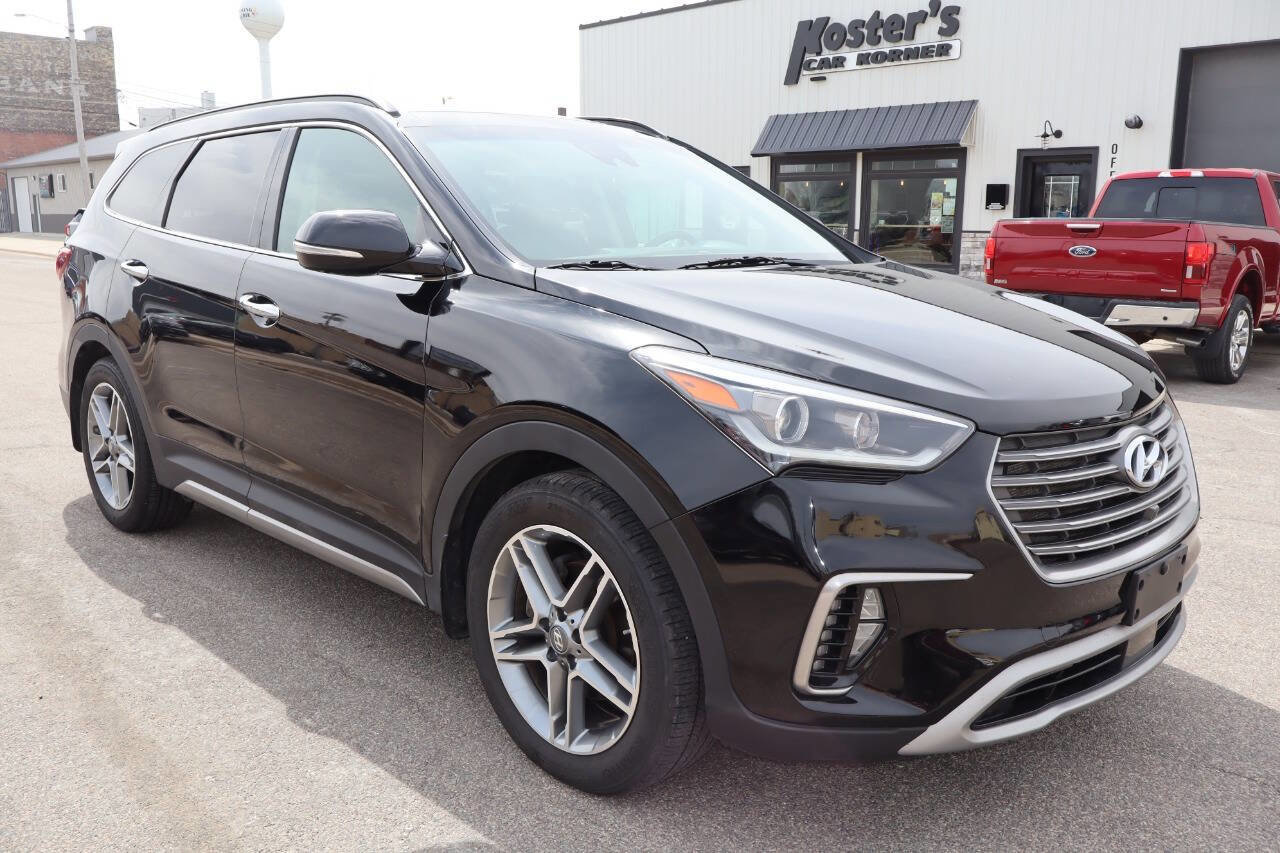 Used 2017 Hyundai Santa Fe Limited image 2