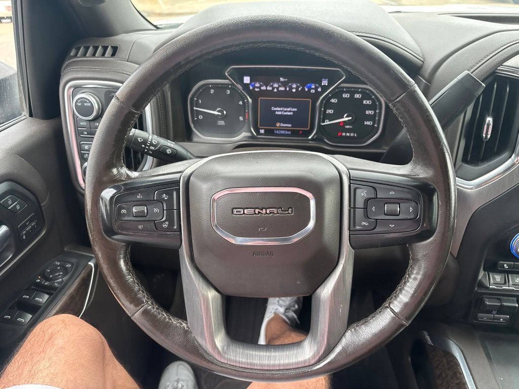 Used 2020 GMC Sierra 2500 Denali w/ Denali Ultimate Package AWD/4WD image 11
