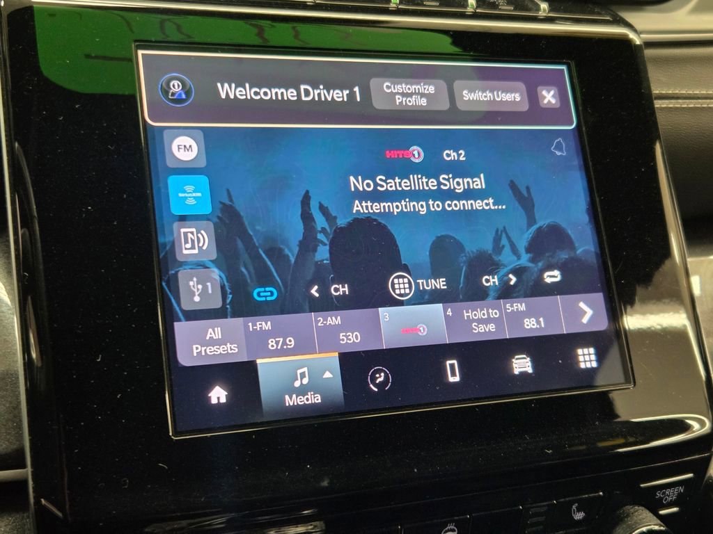 Certified 2022 Jeep Grand Cherokee L Laredo image 4