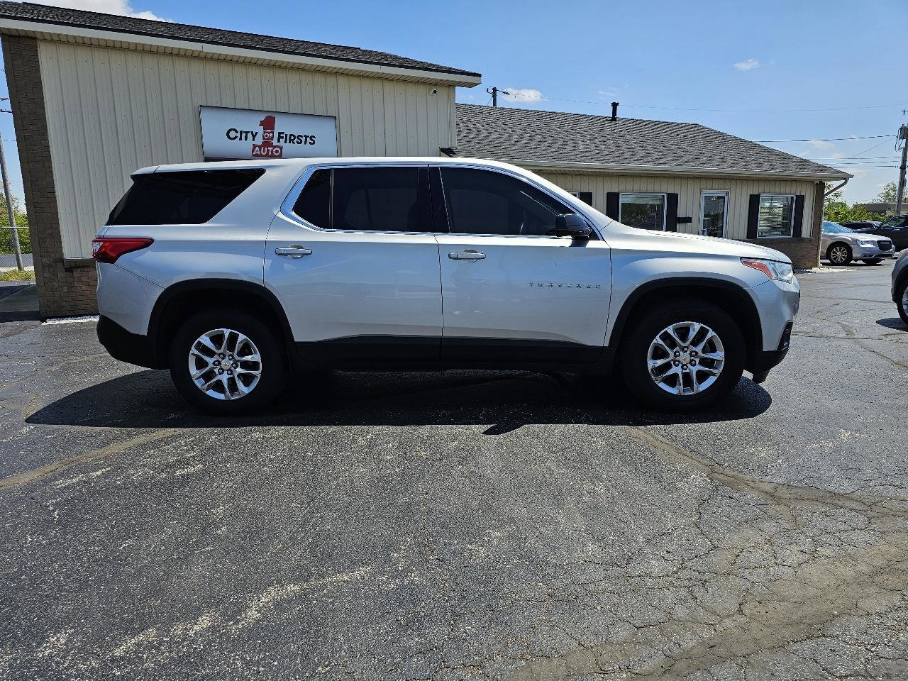 Used 2019 Chevrolet Traverse LS FWD image 28