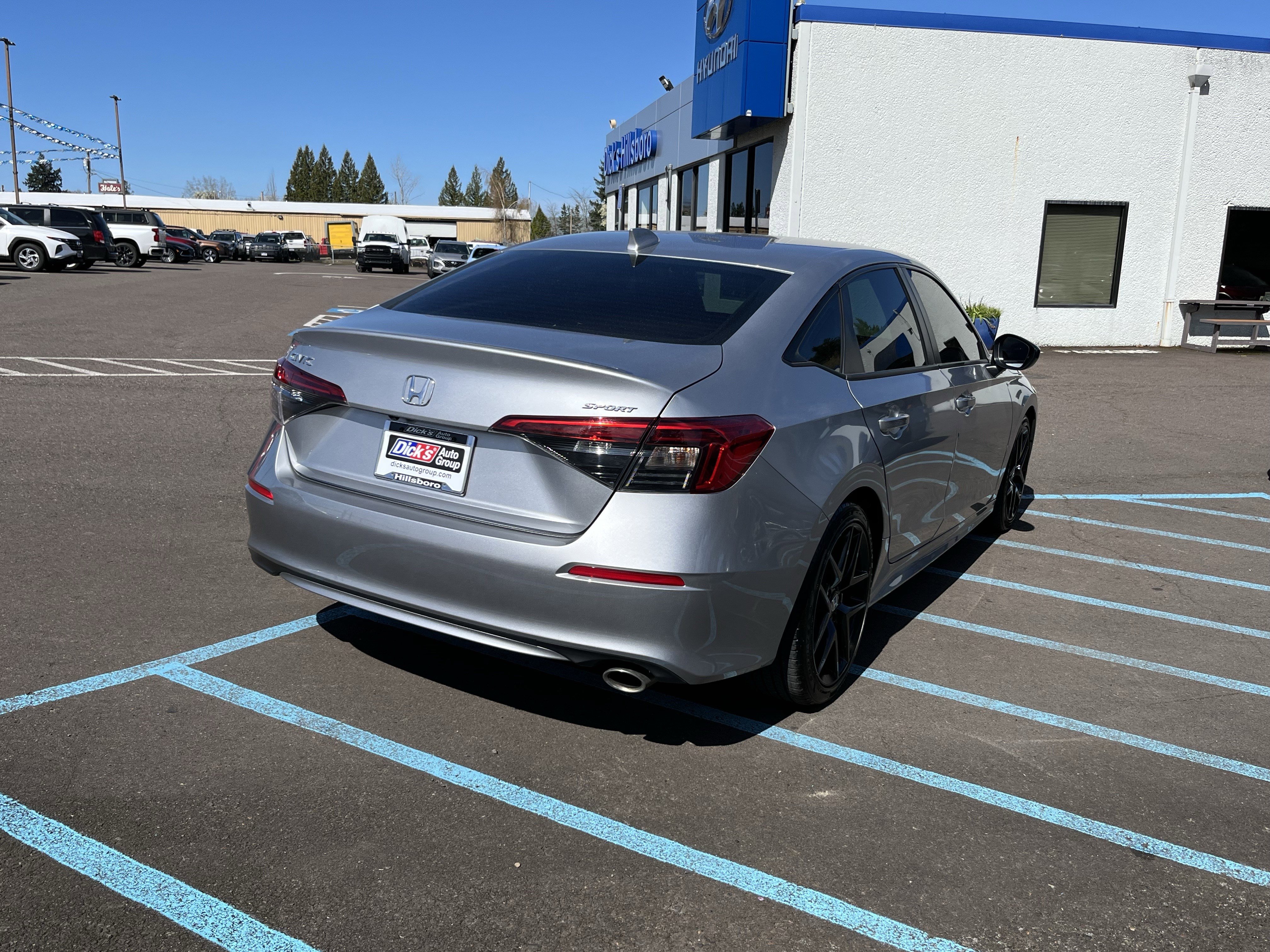 Used 2022 Honda Civic Sport image 5