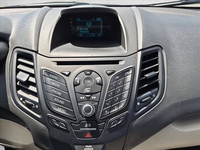 Used 2016 Ford Fiesta SE FWD image 13