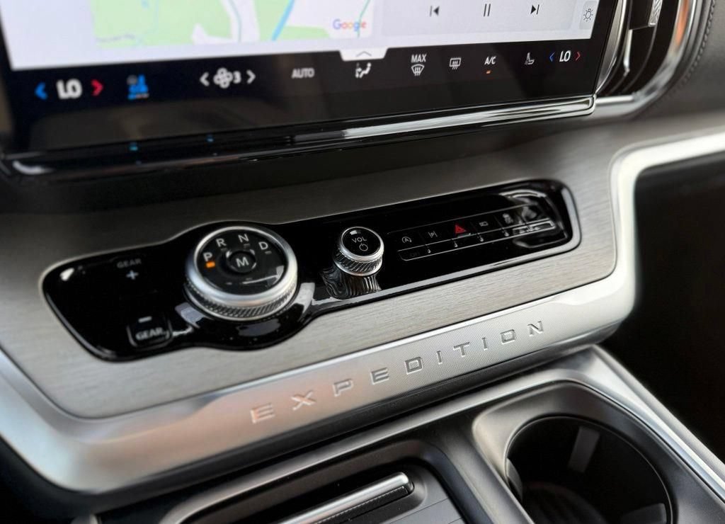 New 2027 Ford Expedition Max Platinum AWD/4WD image 26