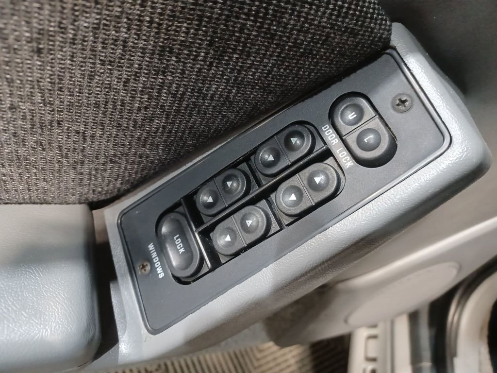 Used 1988 Ford Mustang GT image 15