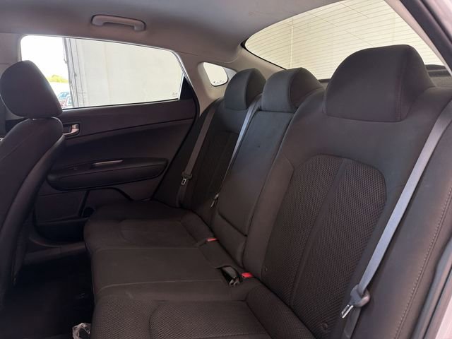Used 2020 Kia Optima LX FWD image 16