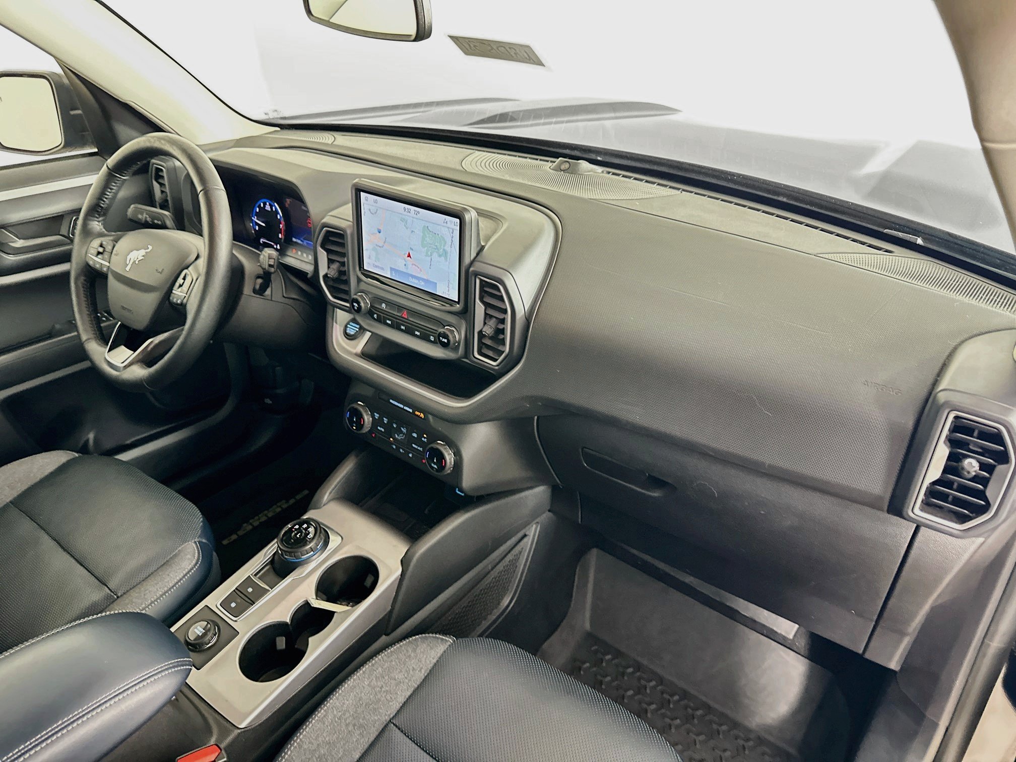 Used 2022 Ford Bronco Sport Outer Banks w/ Tech Package AWD/4WD image 34