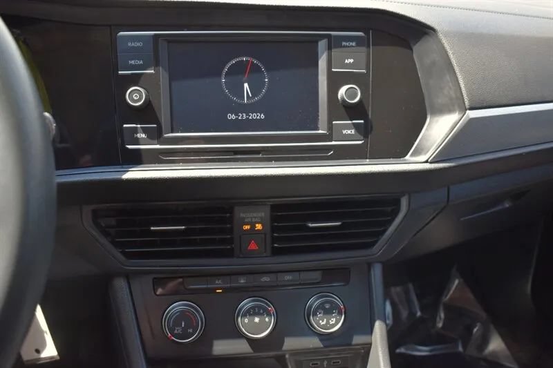 Used 2020 Volkswagen Jetta S FWD image 17