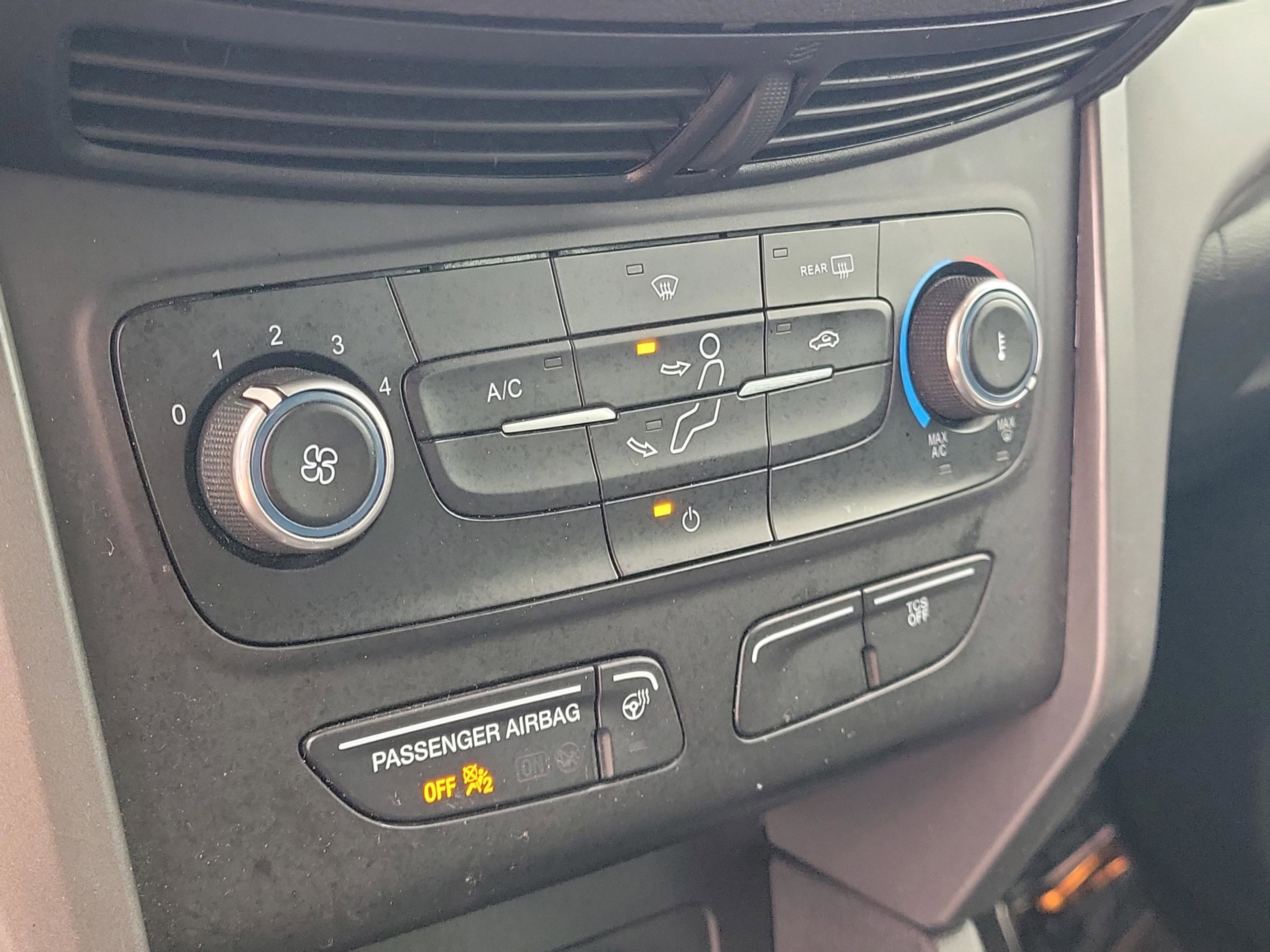 Used 2019 Ford Escape S image 23