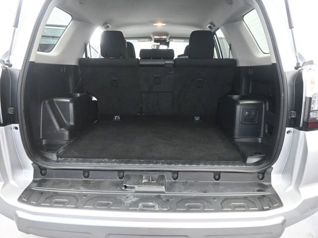 Used 2024 Toyota 4Runner TRD Off-Road image 8