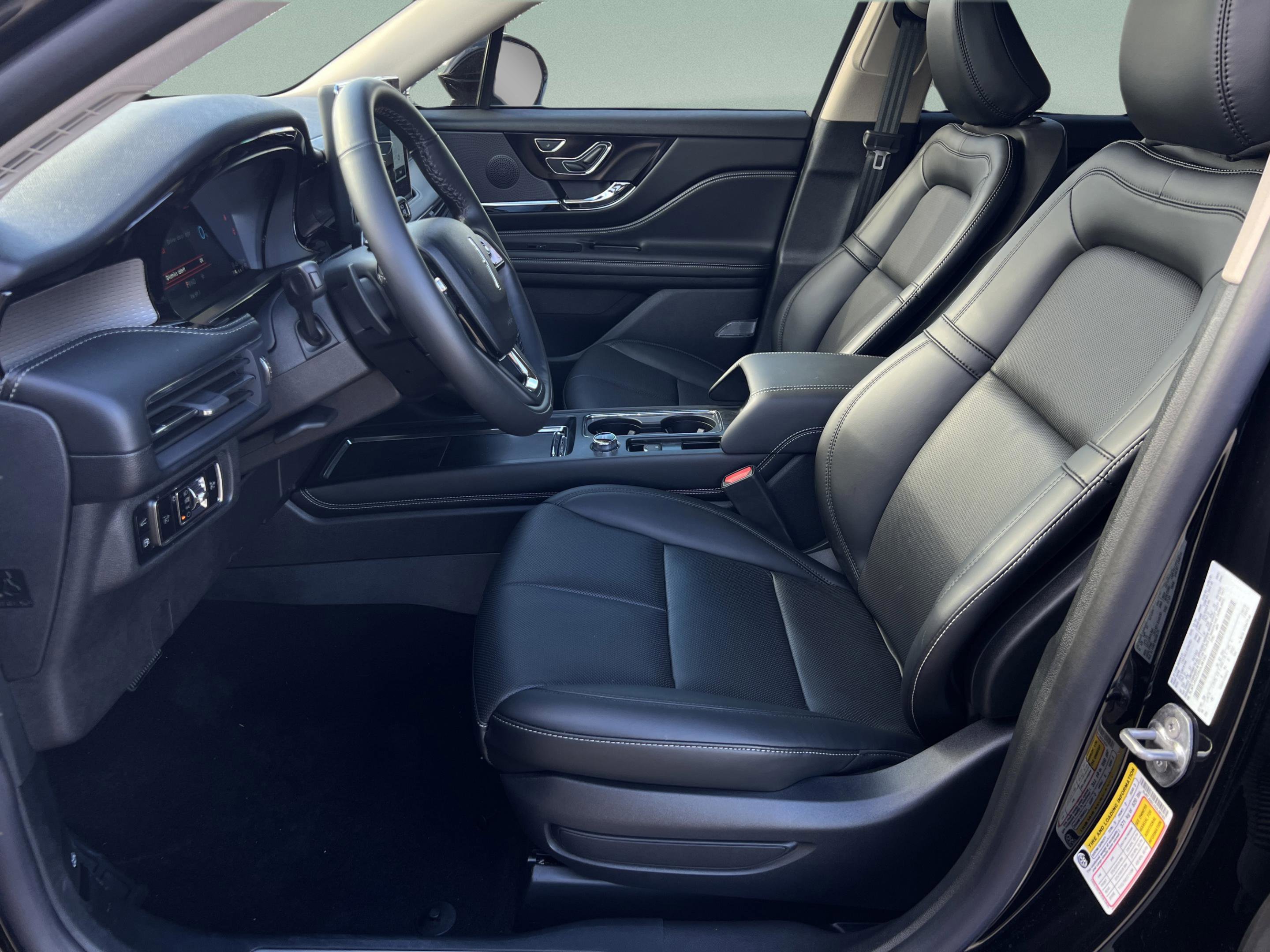 New 2025 Lincoln Corsair Grand Touring image 25