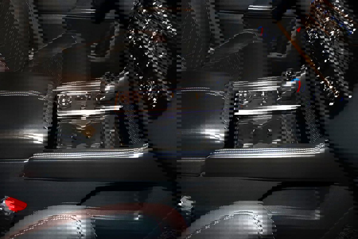 Used 2022 Nissan Pathfinder Platinum w/ Cargo Package image 62