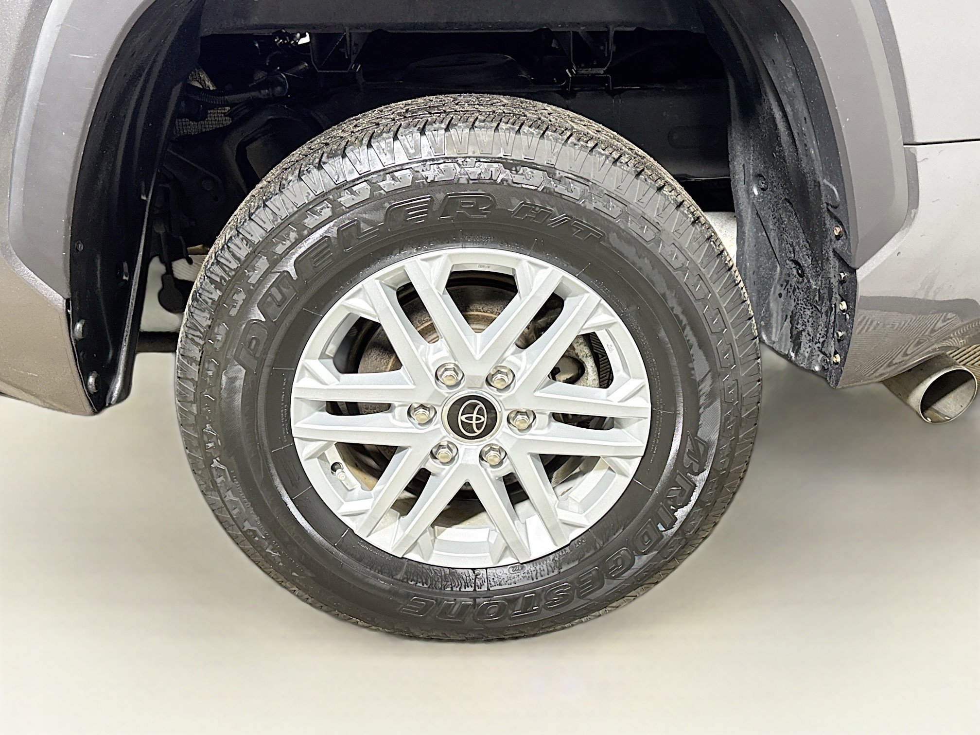 Used 2023 Toyota Tundra SR5 w/ SR5 Convenience Package AWD/4WD image 26
