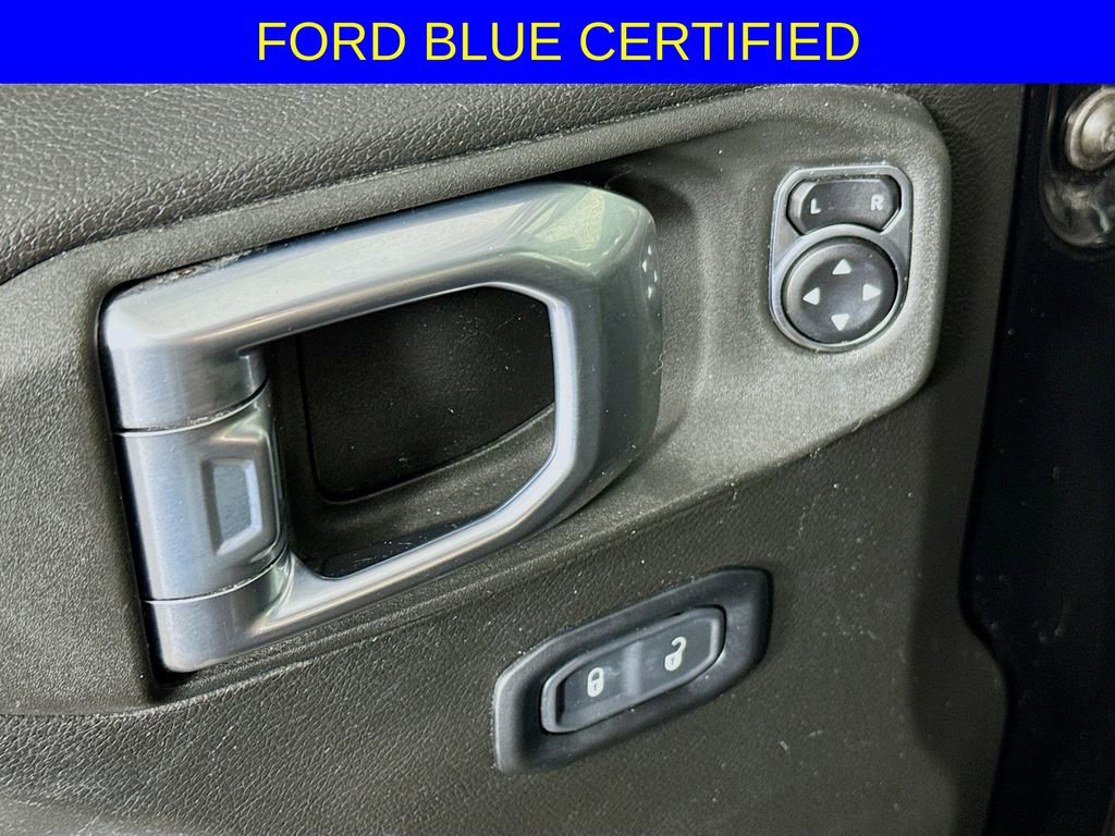 Used 2023 Jeep Wrangler Sport S image 18