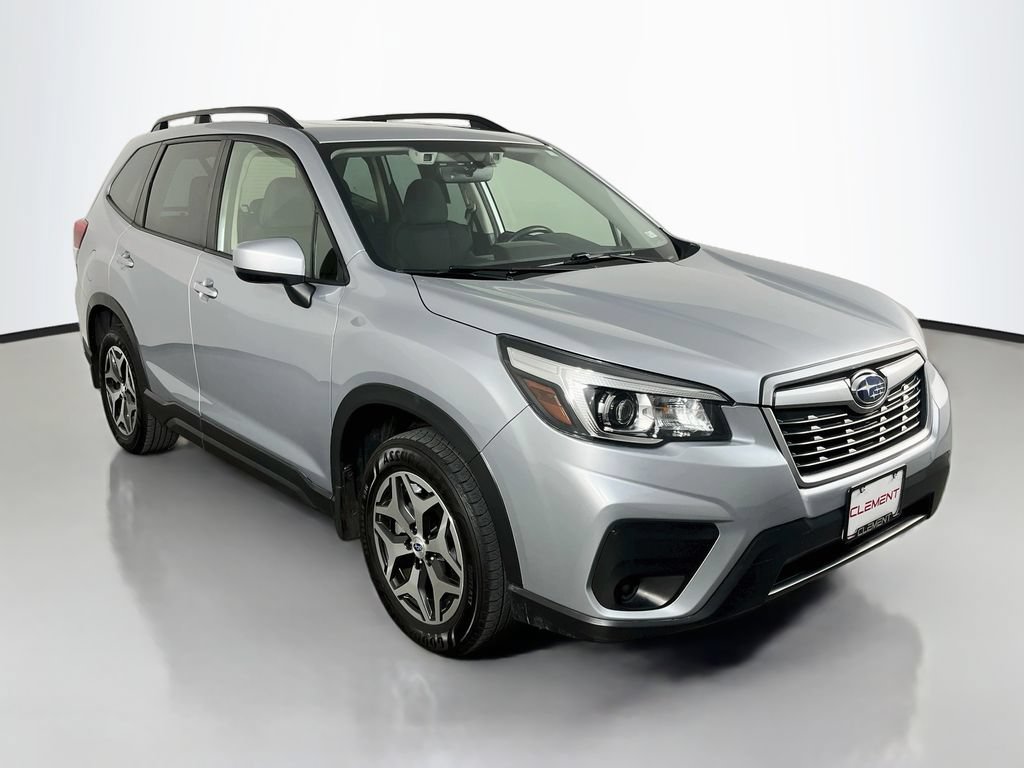 Used 2020 Subaru Forester Premium AWD/4WD image 3