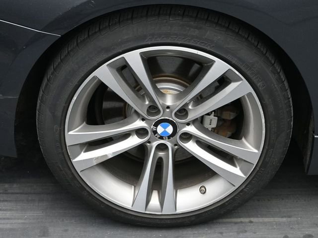 Used 2014 BMW 435i Convertible image 31