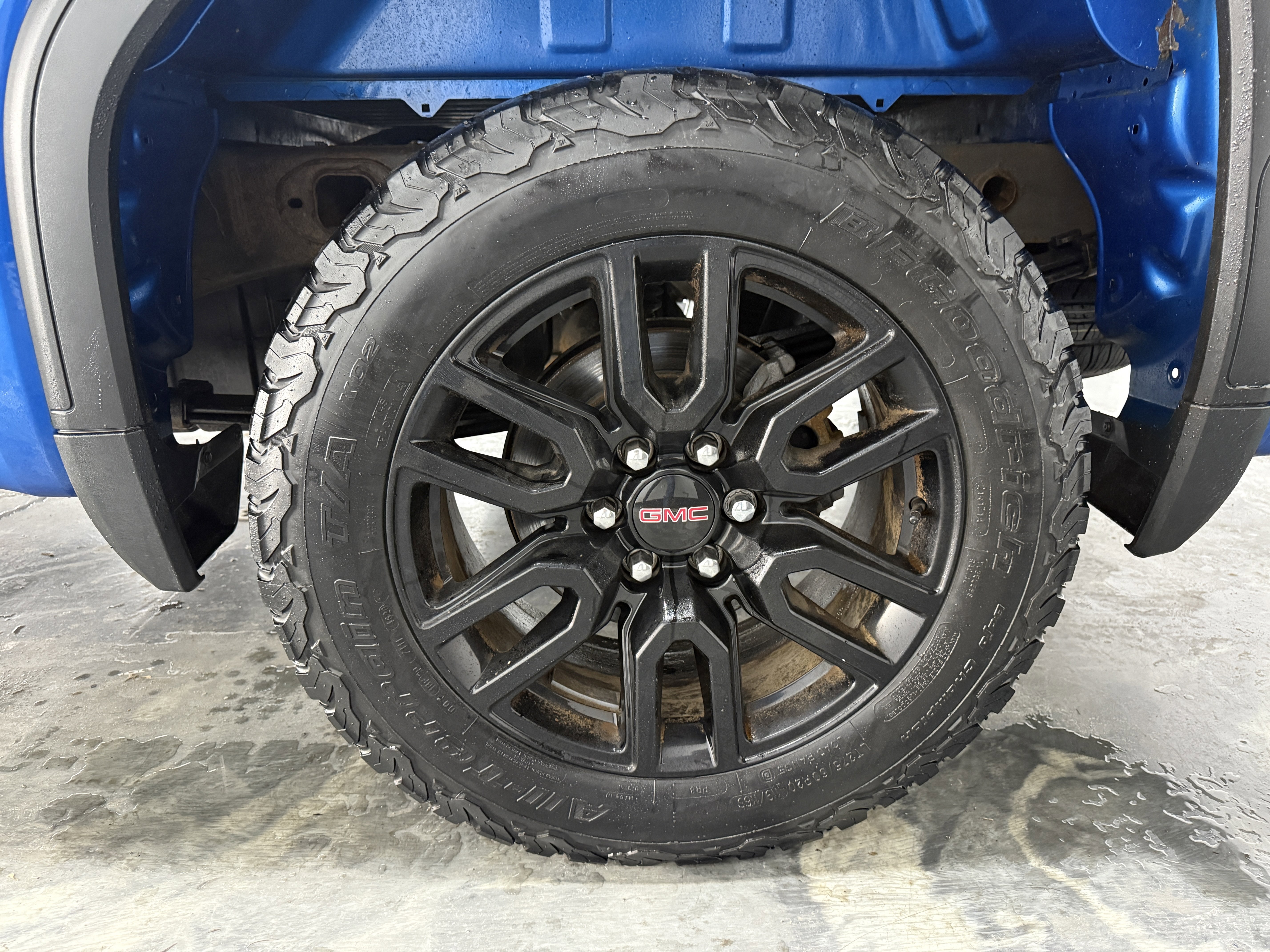 Used 2022 GMC Sierra 1500 Elevation image 24