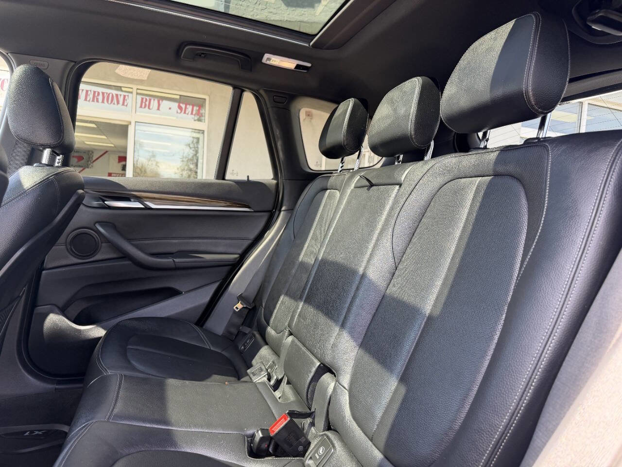 Used 2017 BMW X1 xDrive28i AWD/4WD image 24