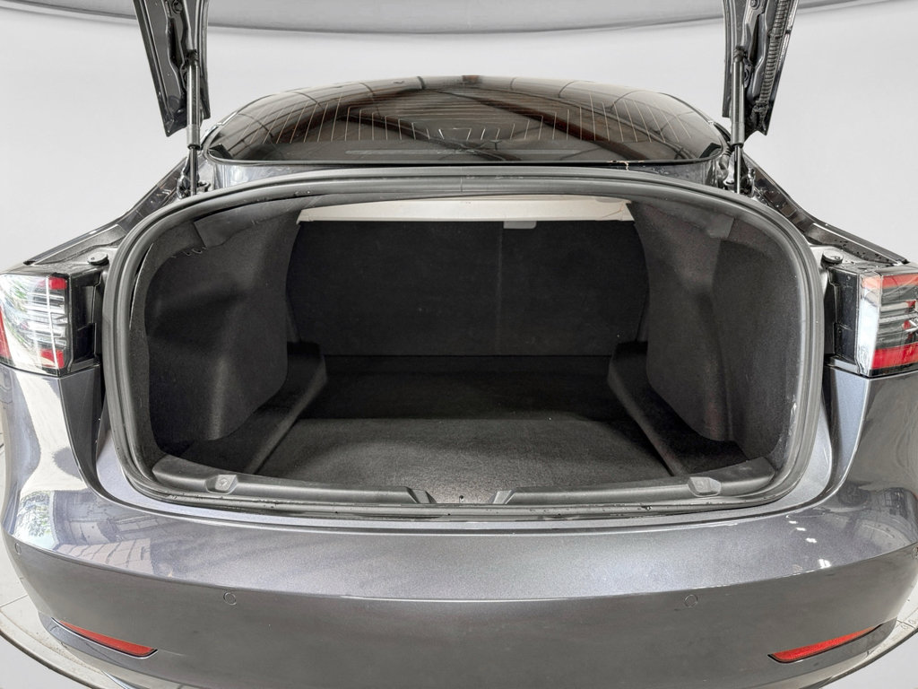 Used 2020 Tesla Model 3 Standard Range Plus image 25