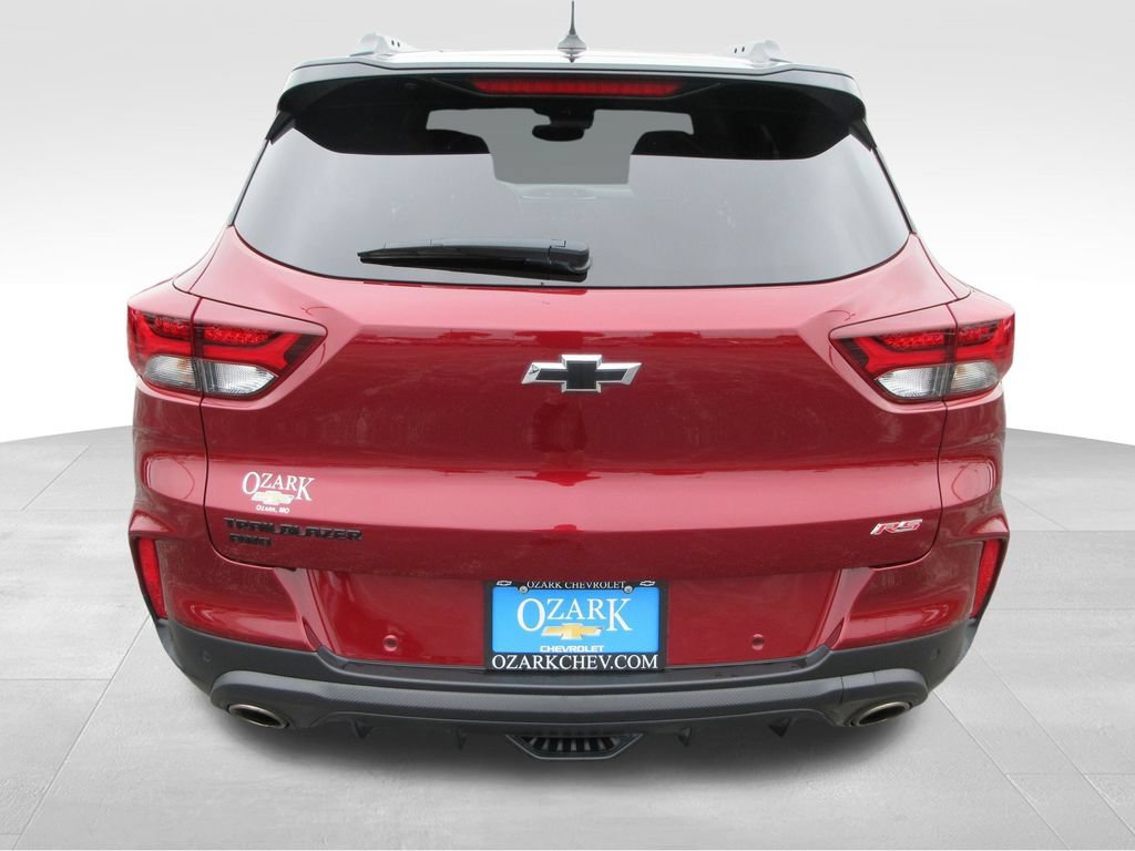 Certified 2022 Chevrolet TrailBlazer RS w/ Sun and Liftgate Package AWD/4WD image 4