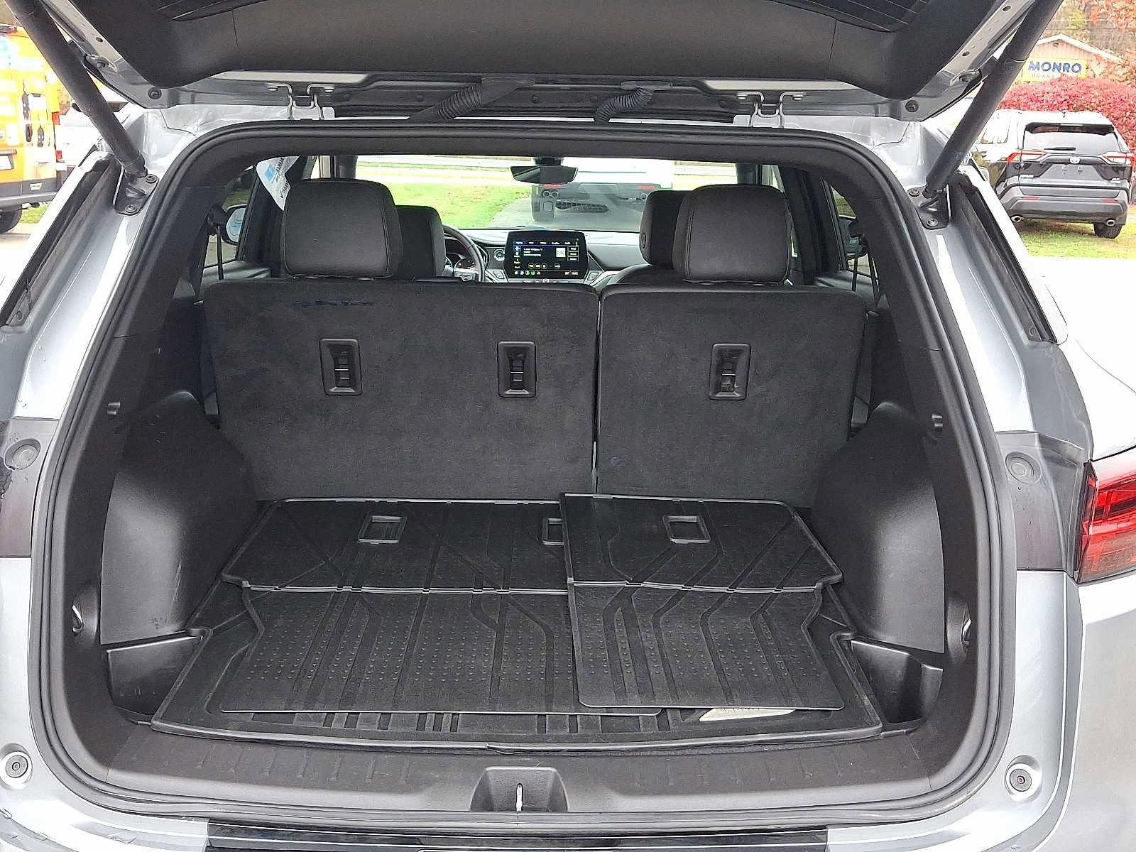 Used 2024 Chevrolet Blazer RS w/ Driver Confidence II Package image 29