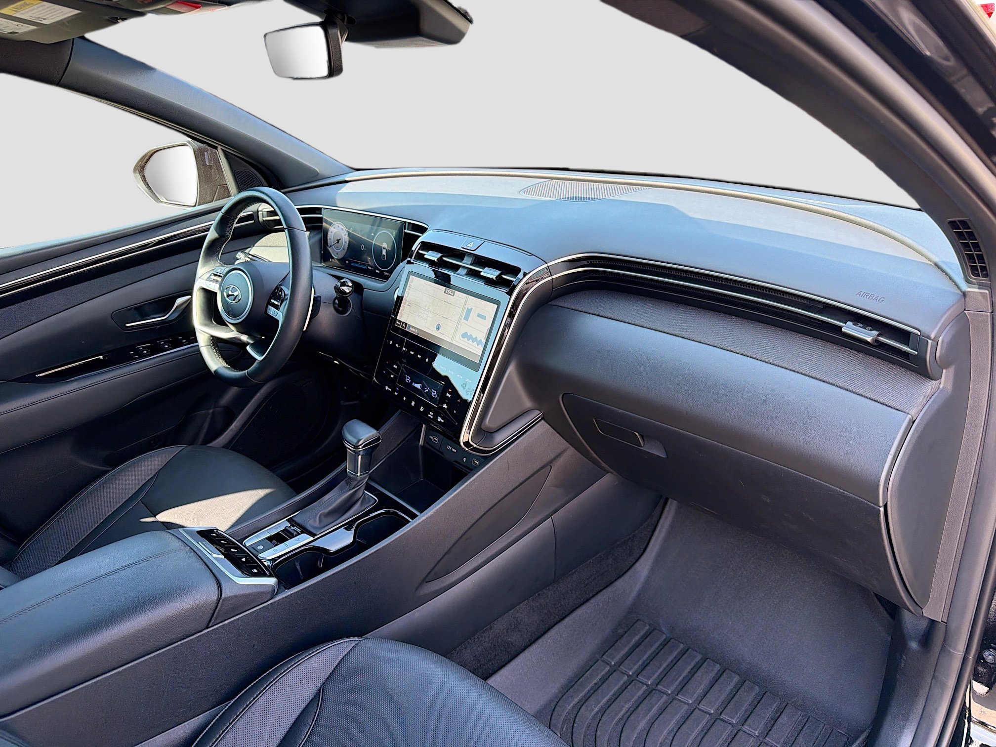 Used 2024 Hyundai Santa Cruz Limited image 14