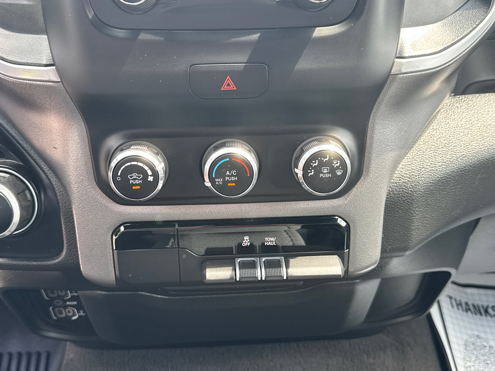 Used 2023 RAM 1500 Big Horn AWD/4WD image 12
