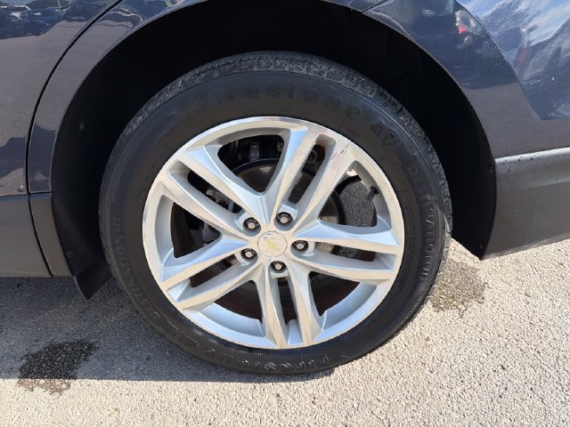 Used 2018 Chevrolet Equinox Premier FWD image 31