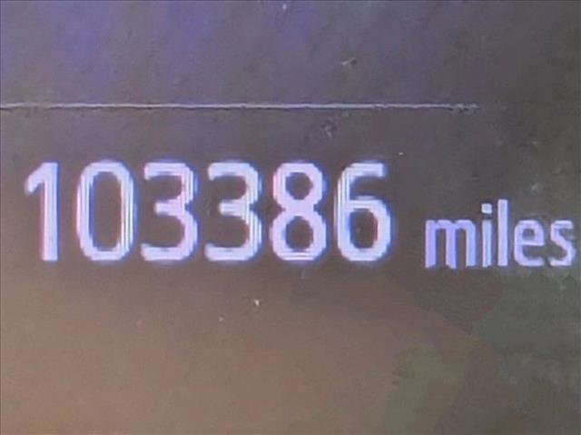 Used 2018 Toyota C-HR XLE image 11