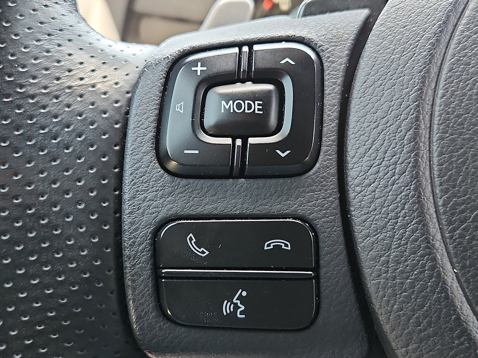 Used 2023 Lexus IS 350 F Sport AWD/4WD image 16