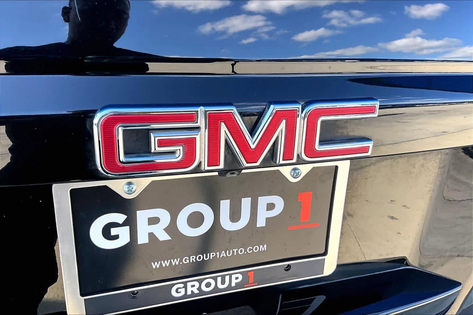 Used 2017 GMC Yukon XL SLT w/ Premium Edition RWD image 31