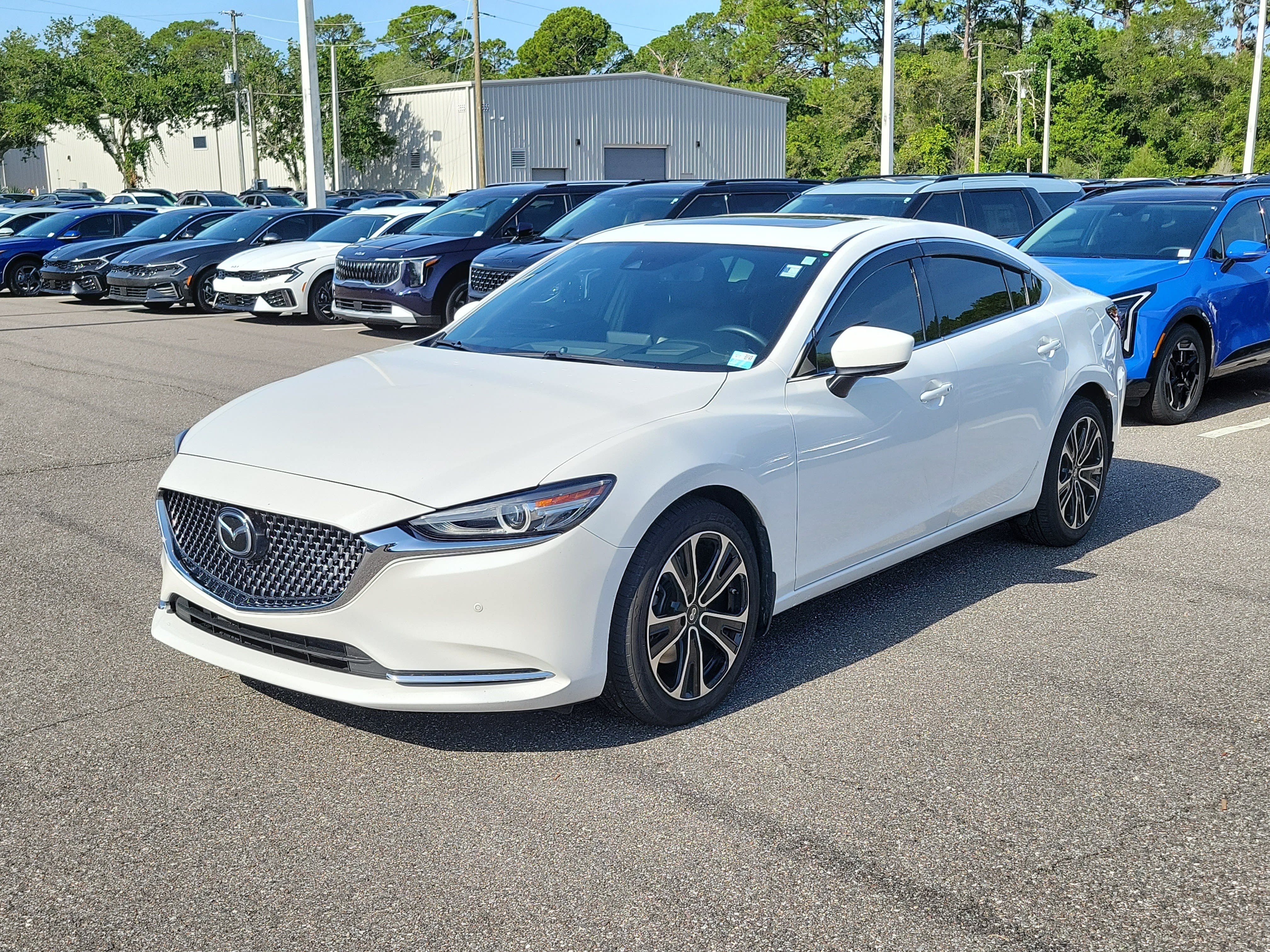 Used 2020 MAZDA MAZDA6 Signature FWD image 3