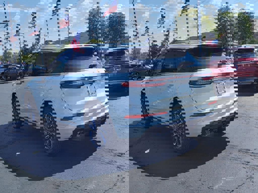 Used 2023 Lincoln Corsair Grand Touring w/ Equipment Group 302A image 27