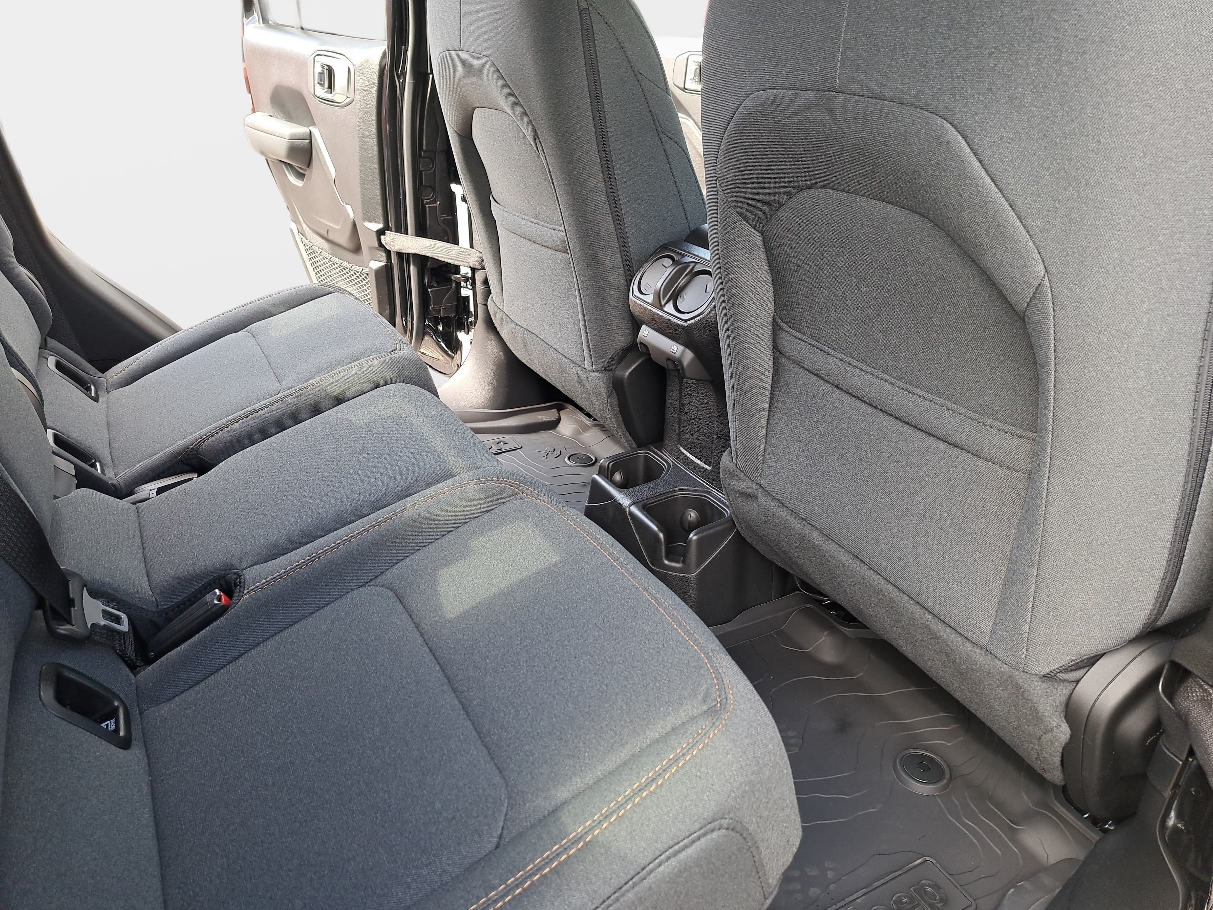 New 2026 Jeep Gladiator Sport AWD/4WD image 11