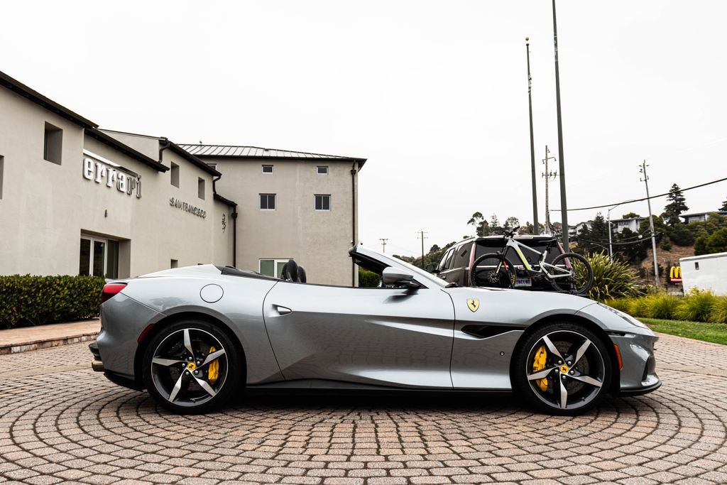 Certified 2022 Ferrari Portofino M RWD image 3