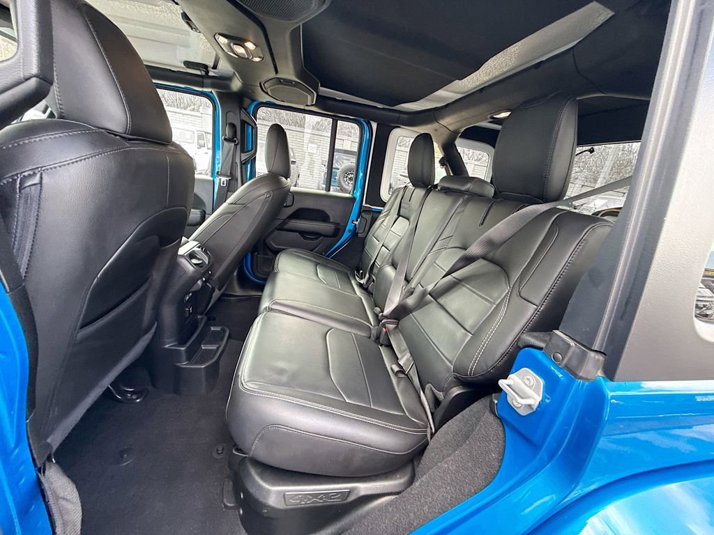 Used 2023 Jeep Wrangler Unlimited Sahara w/ Cold Weather Group image 27