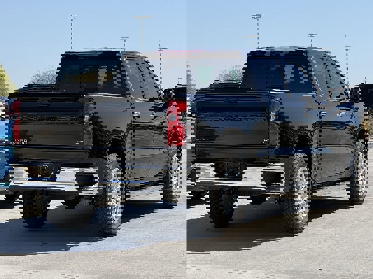 New 2026 Chevrolet Silverado 1500 LTZ w/ LTZ Premium Package image 4